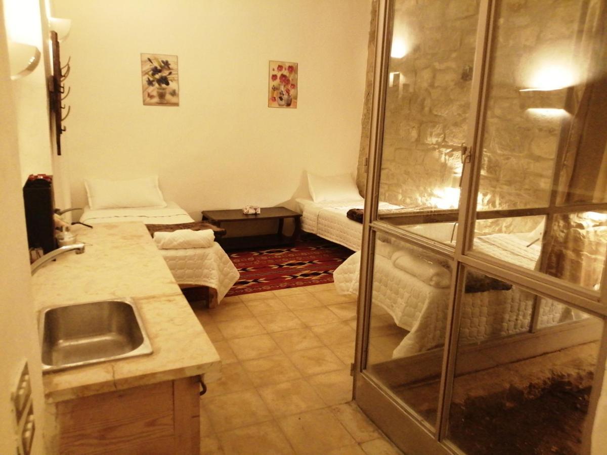 Dana Gardens Hotel מראה חיצוני תמונה